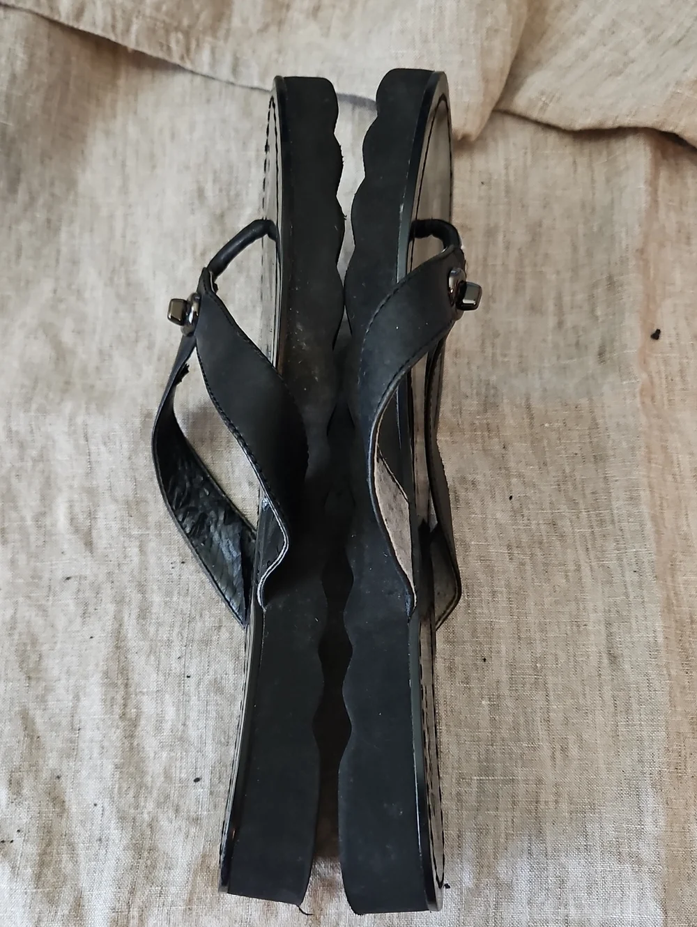 Coach Shelly Black Leather Thong Sandals,  Size 7.5